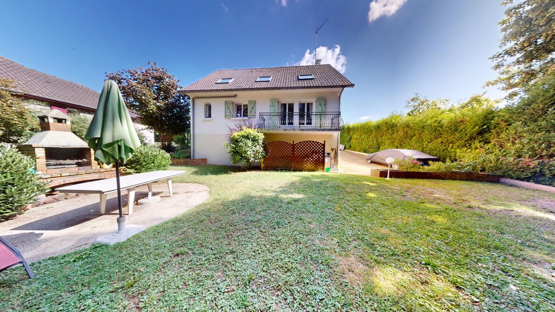 Villa in Centre, Brunoy, France 1 - 17977376