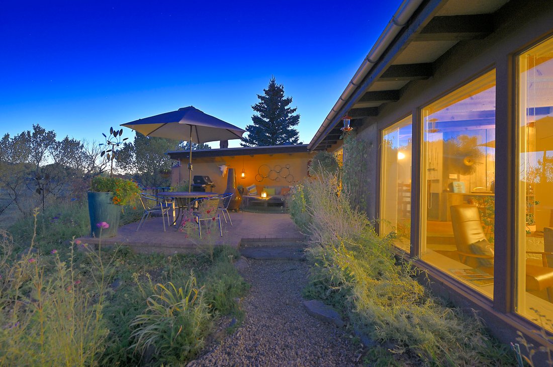 House in Taos, New Mexico, United States 3 - 17978509