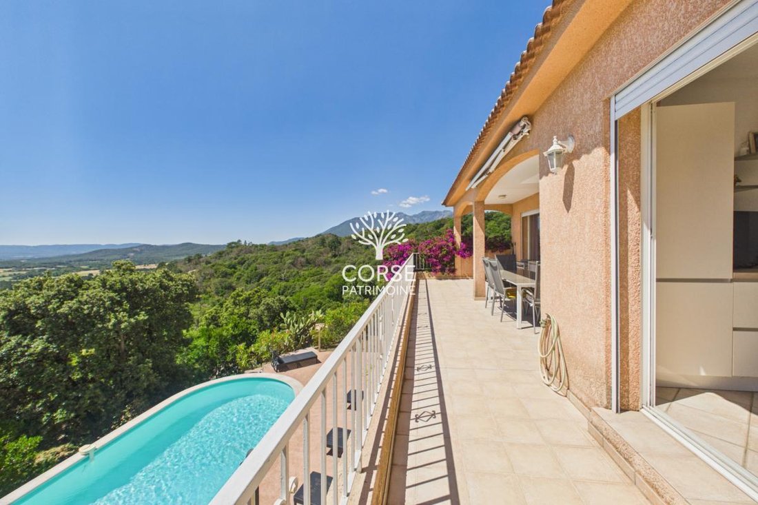 Villa in Porto-Vecchio, Corsica, France 3 - 17867361