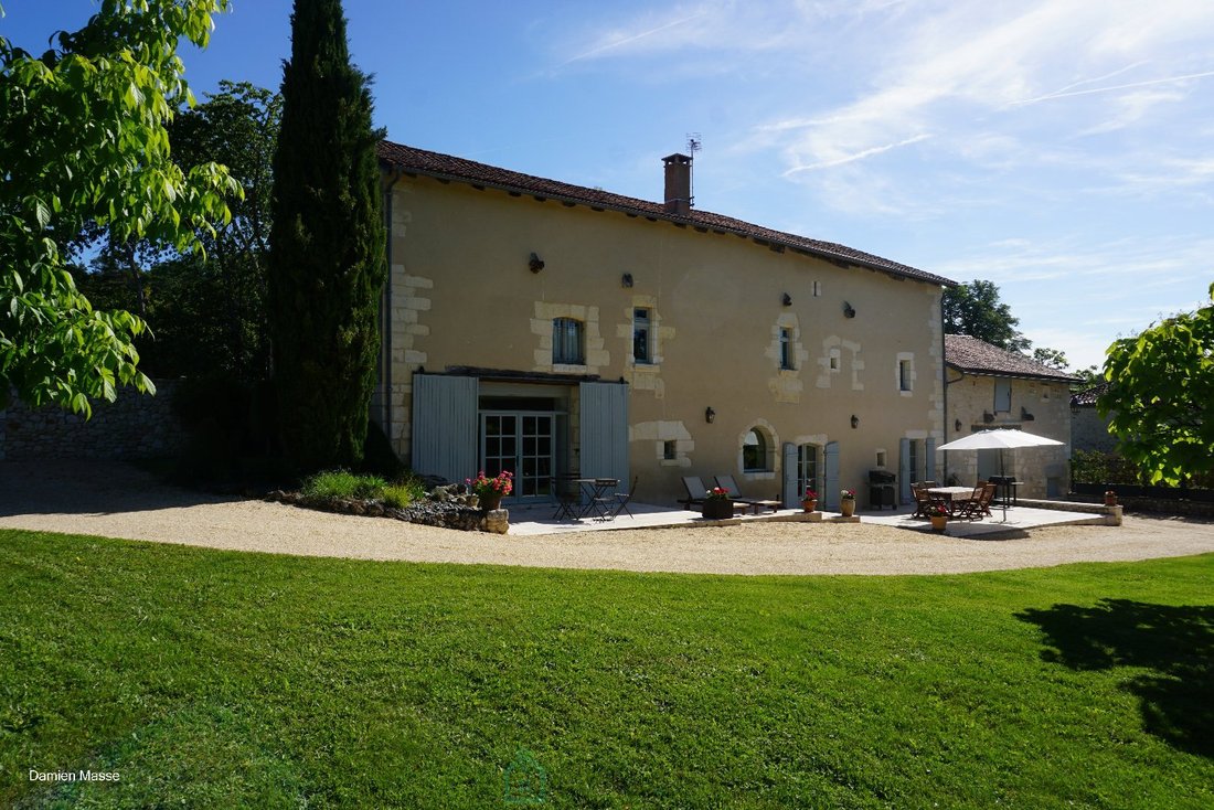 Estate in Brantome, Brantome en Perigord, France 2 - 17328079