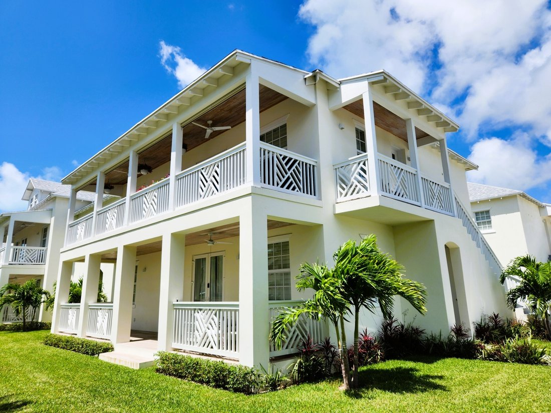Apartment in Nassau, New Providence, The Bahamas 1 - 17976435
