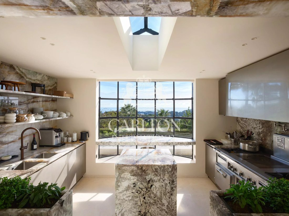 Villa in Villefranche-sur-Mer, Provence-Alpes-Côte d'Azur, France 5 - 16916138