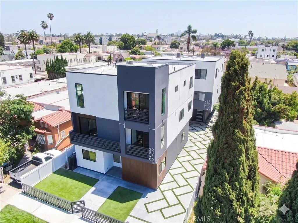 Los Angeles, California, United States 2 - 17914150