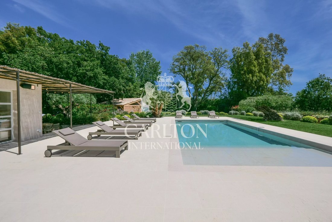 Villa in Ramatuelle, Provence-Alpes-Côte d'Azur, France 4 - 17348790