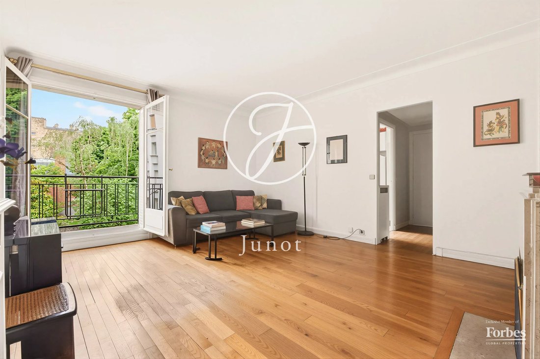 Apartment in Muette Nord, Paris 16e Arrondissement, Paris 1 - 17976446