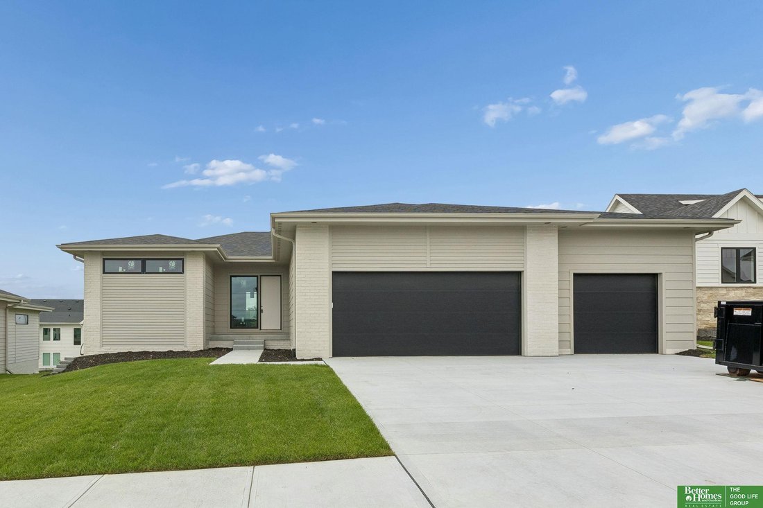 House in Omaha, Nebraska, United States 1 - 17977037
