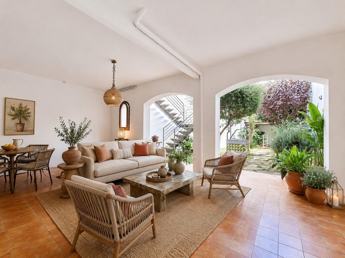 Villa in Vilanova i la Geltru, Catalonia, Spain 1 - 16987548