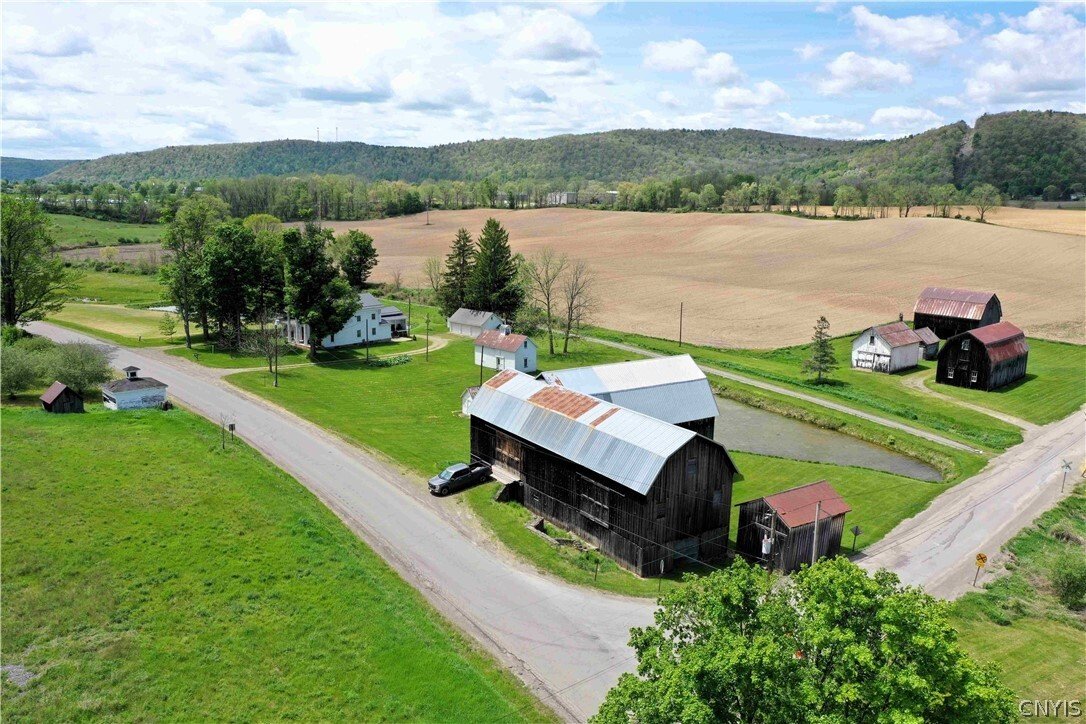 House in Bath, New York, United States 2 - 17312525