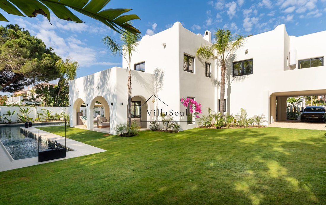 Villa in Guadalmina Baja, San Pedro de Alcantara, Spain 5 - 17978625