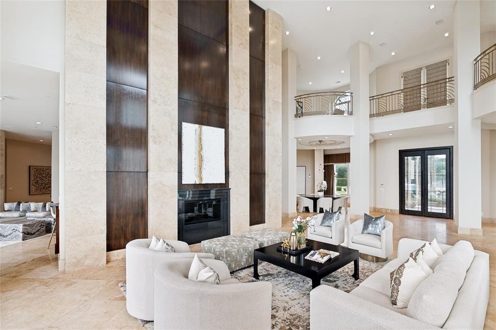 House in Plano, Texas, United States 4 - 17975884