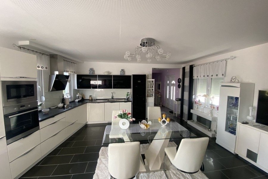 Villa in Stobrec, Split-Dalmatia County, Croatia 5 - 17975730