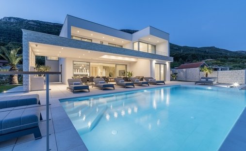 Villa in Kaštel Lukšić, Gespanschaft Split-Dalmatien, Kroatien 1