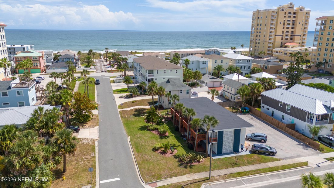 Jacksonville Beach, Florida, United States 2 - 17978581