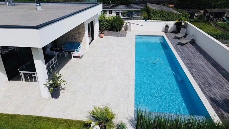 Villa in Châtellerault, Nouvelle-Aquitaine, France 1 - 17977094