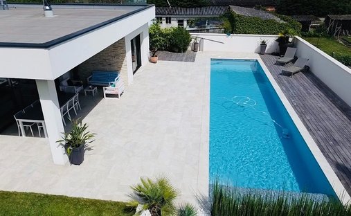 Villa a Châtellerault, Nuova Aquitania, Francia 1