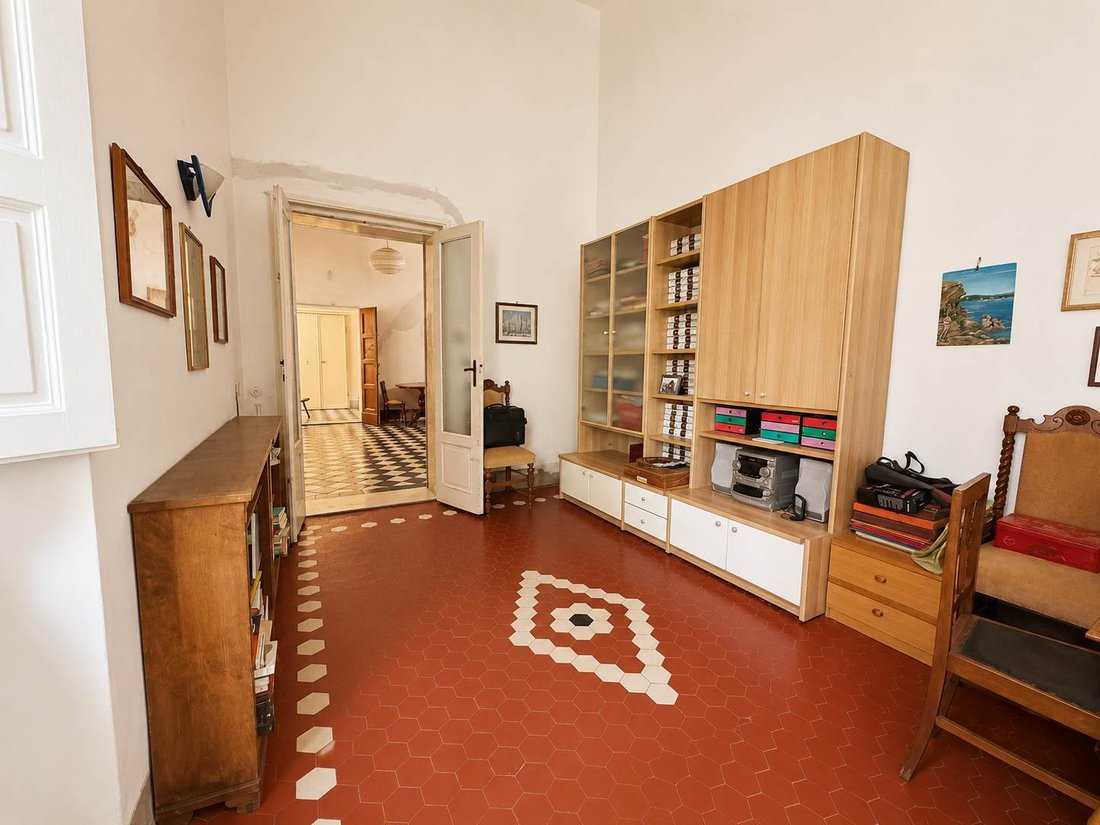 Apartment in Historic Center, Livorno, Tuscany 4 - 17979941