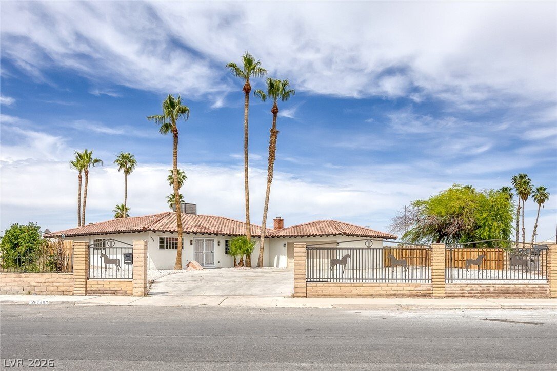 House in Las Vegas, Nevada, United States 2 - 17978494