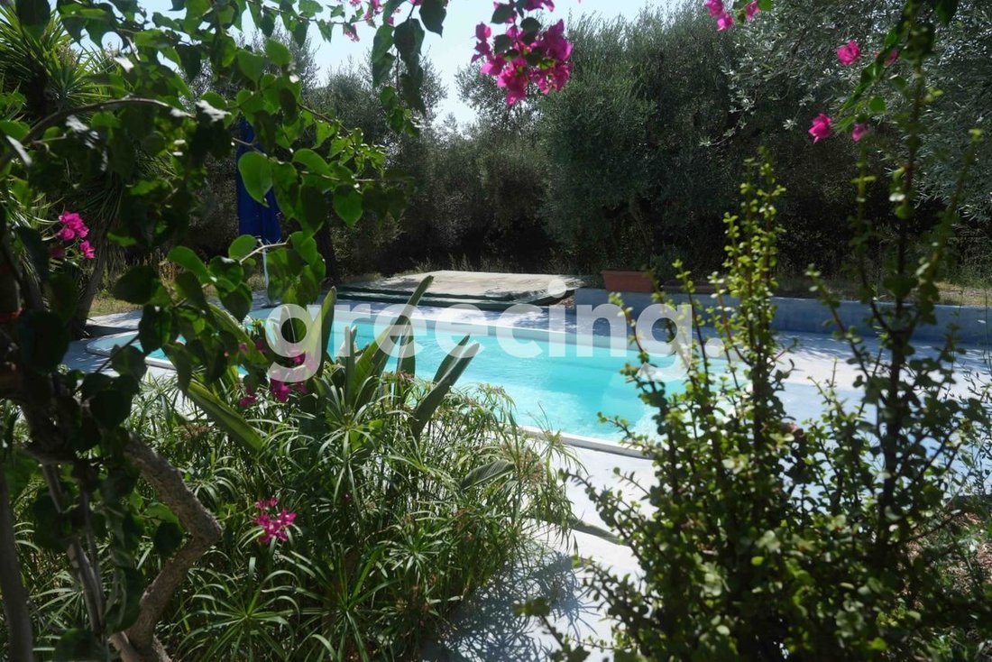 Villa in Mpoxalis, Peloponnese, Western Greece and the Ionian, Greece 2 - 17975842