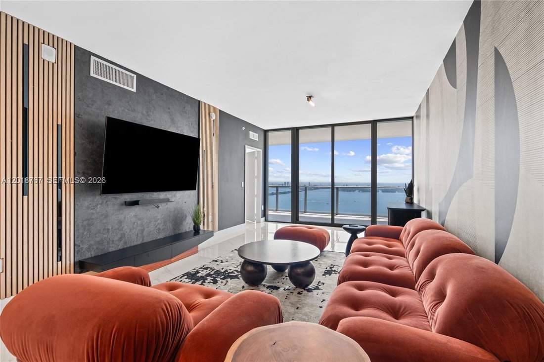 Condo in Miami, Florida, United States 5 - 17979443