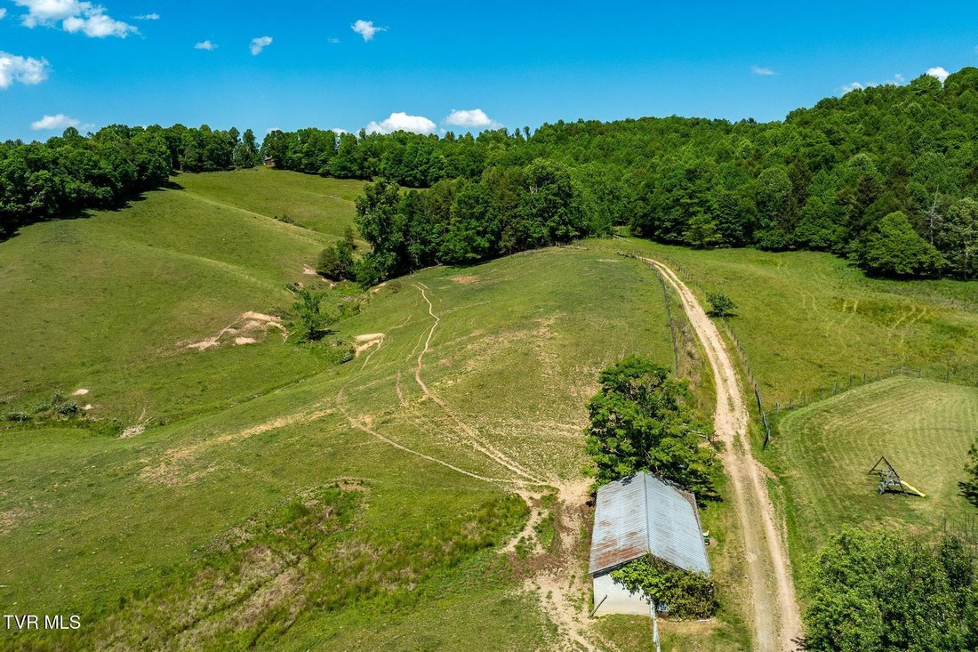 House in Mountain City, Tennessee, United States 5 - 17791333