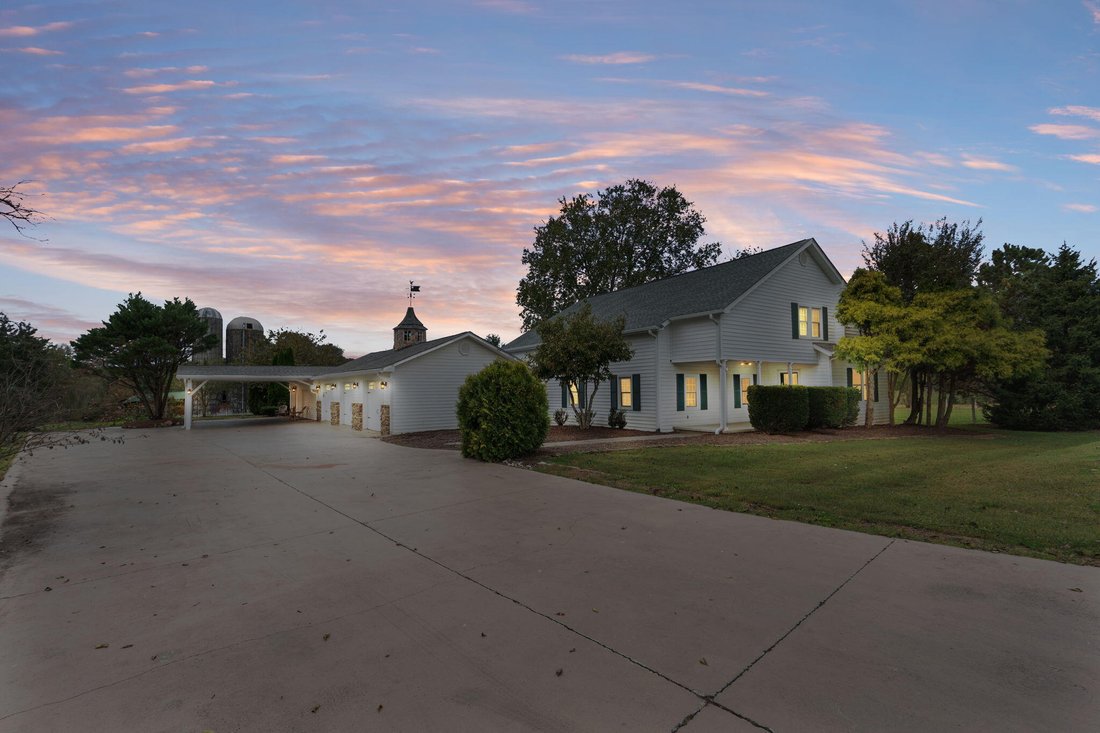 Farm Ranch in Englewood, Tennessee, United States 1 - 17974781