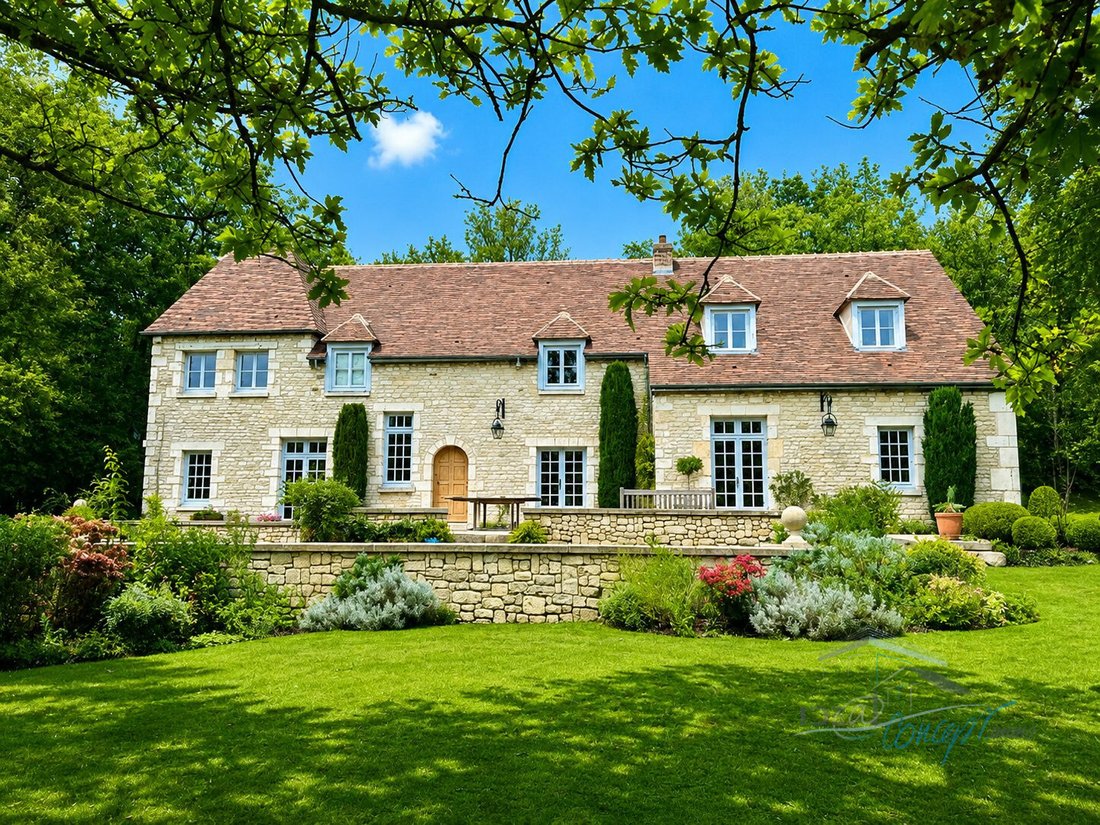House in Janville-sur-Juine, Ile-de-France, France 1 - 16665433