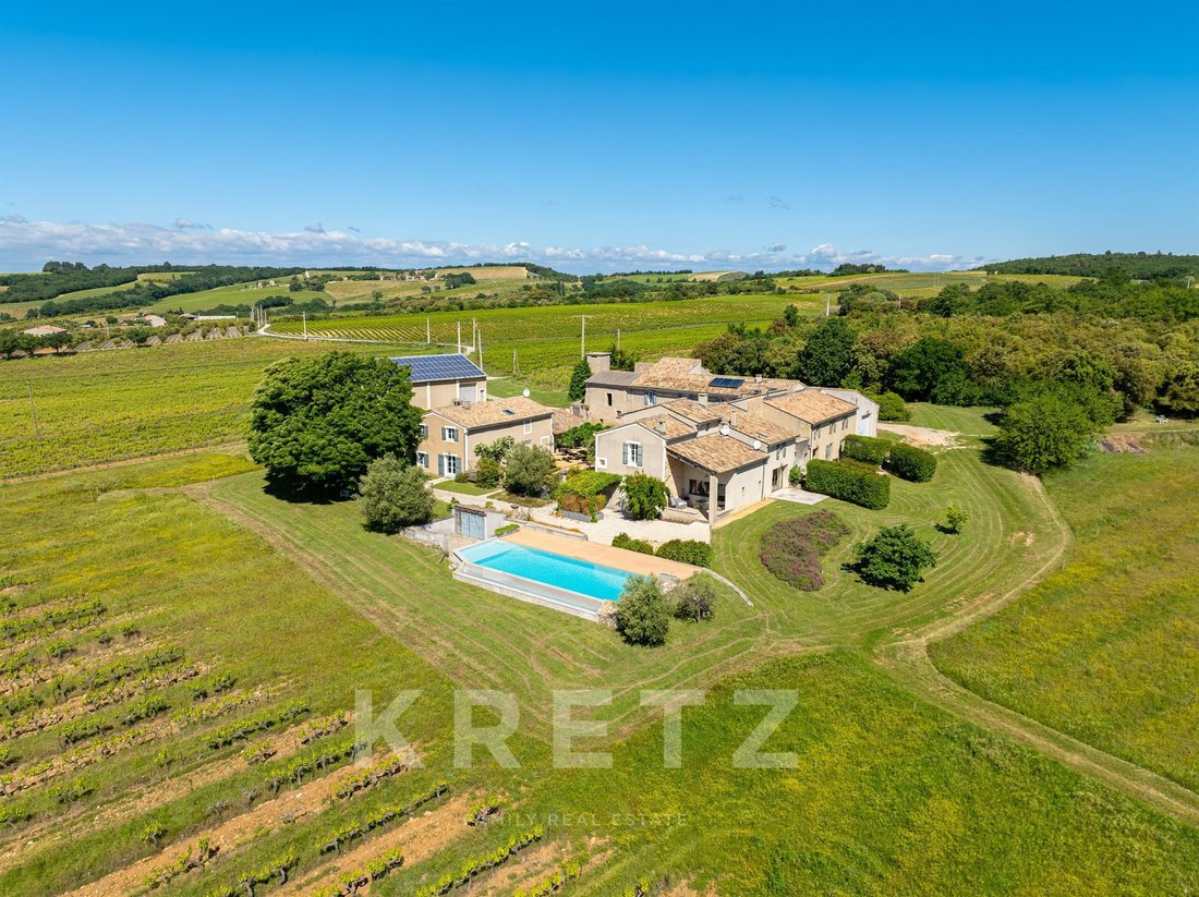 Farm Ranch in Vinsobres, Auvergne-Rhône-Alpes, France 4 - 17976639