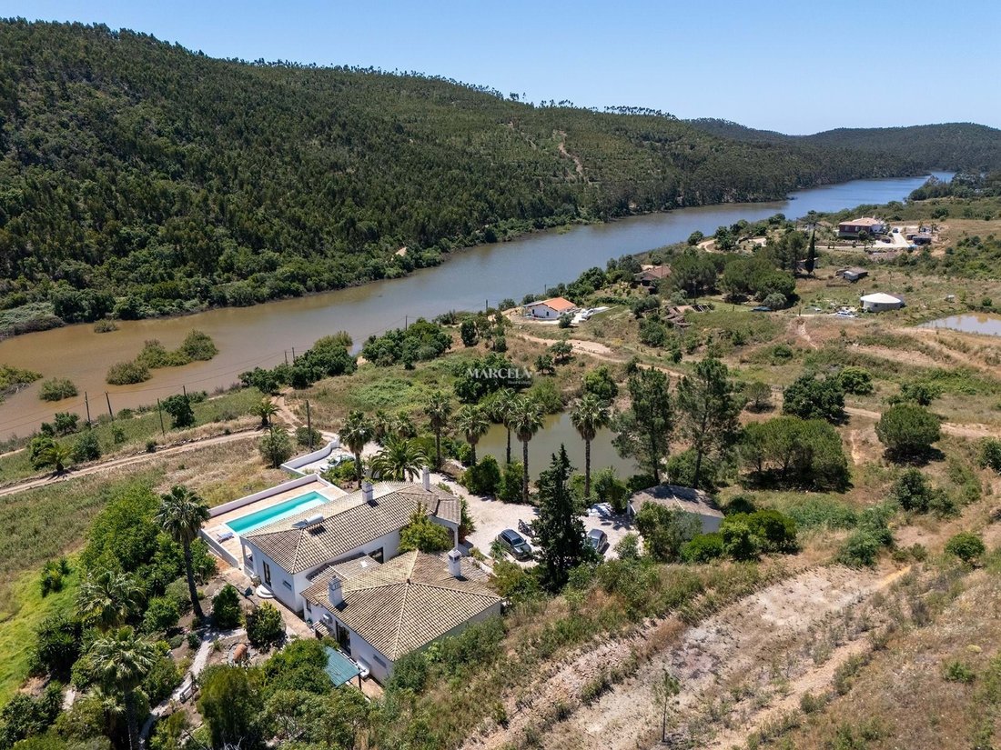 Villa in Odiaxere, Algarve, Portugal 2 - 15888683