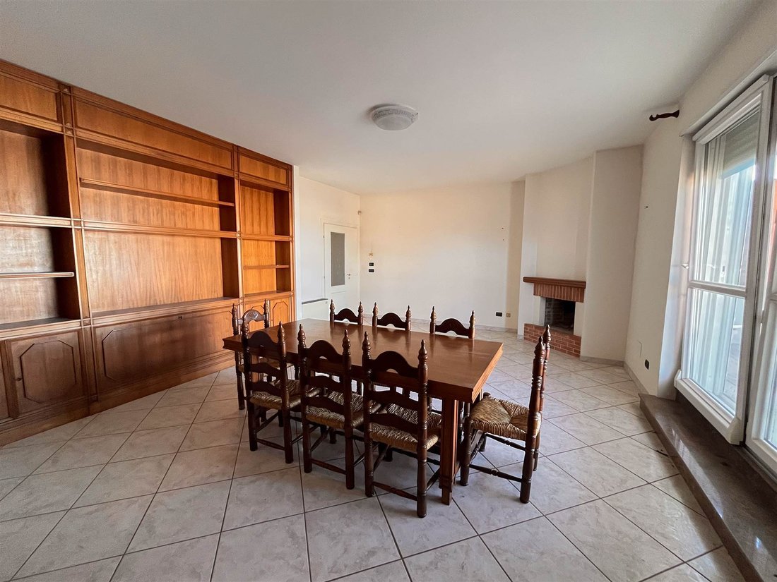 Penthouse in Bari Street - Gravina Street - Santeramo Street, Altamura, Apulia 1 - 16722400