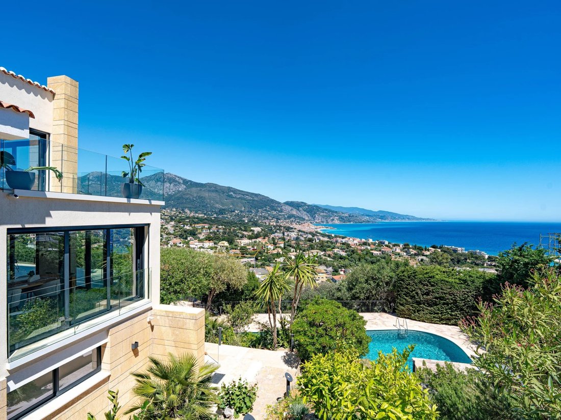 House in Village-Cros de Caste-Coupiere-Mont Gros, Roquebrune-Cap-Martin, France 3 - 17976762