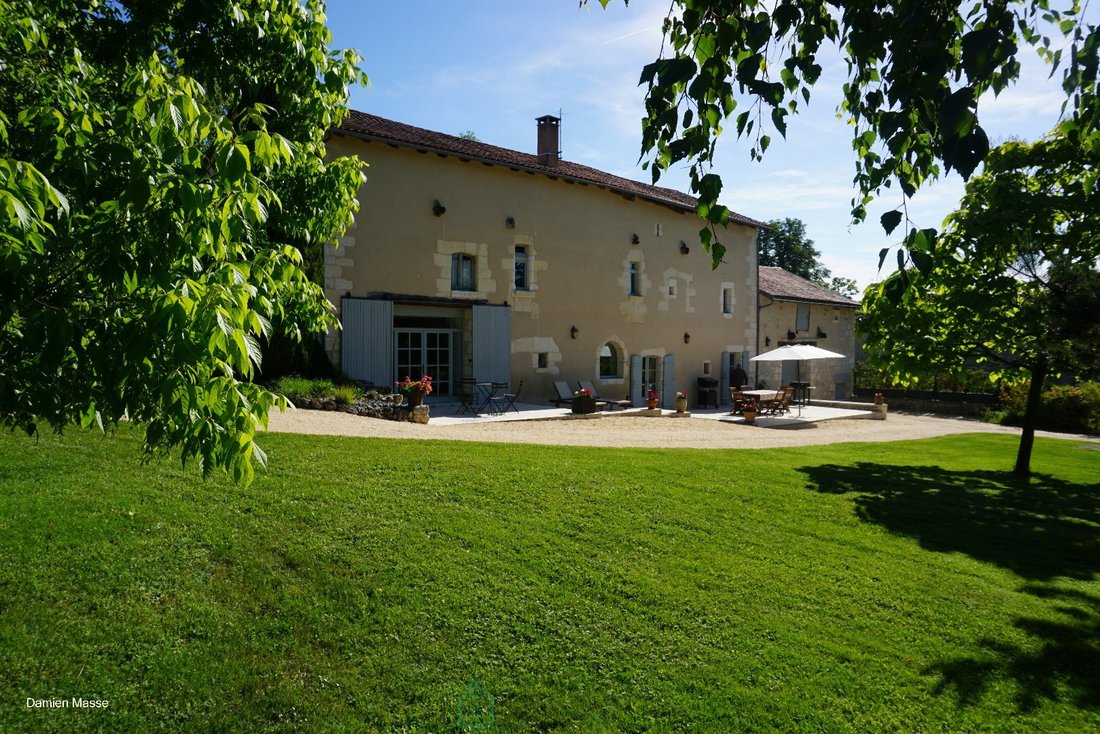 Estate in Brantome, Brantome en Perigord, France 1 - 17328079
