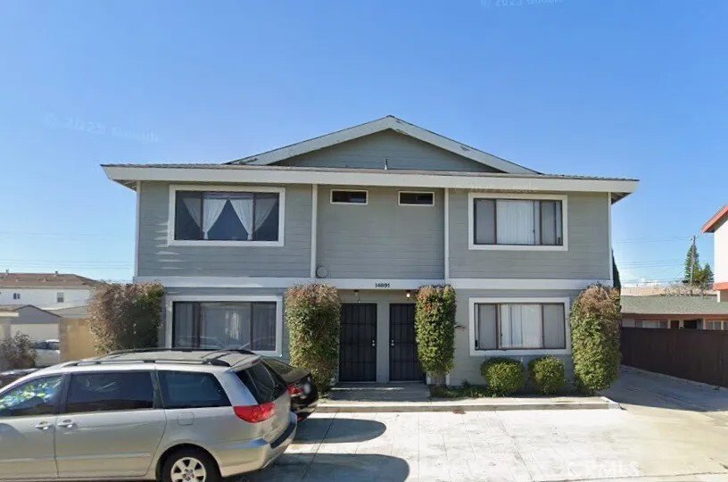 Midway City, California, United States 1 - 17979917