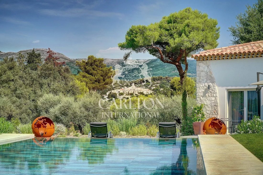 Villa in Saint-Paul-de-Vence, Provence-Alpes-Côte d'Azur, France 2 - 17503163