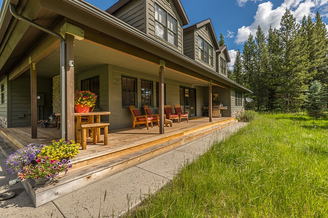 House in Gallatin Gateway, Montana, United States 5 - 17975972
