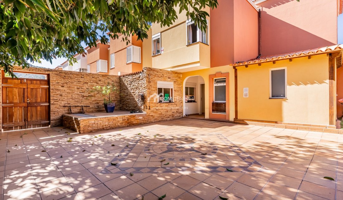 Townhouse in Costa Adeje, Adeje, Canary Islands 3 - 17980361