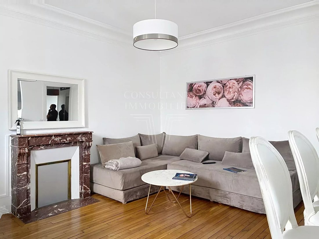 Apartment in Cambronne-Garibaldi, Paris 15e Arrondissement, Paris 3 - 17976814