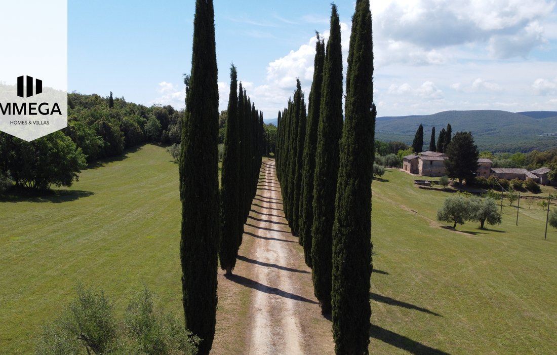 Country House in Siena, Tuscany, Italy 2 - 17975737