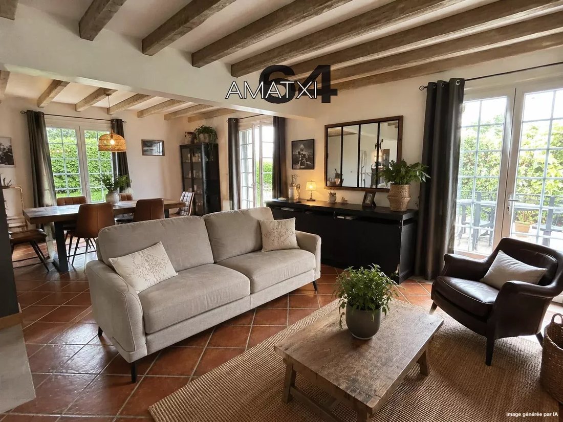 House in Cambo-les-Bains, Nouvelle-Aquitaine, France 5 - 17976508