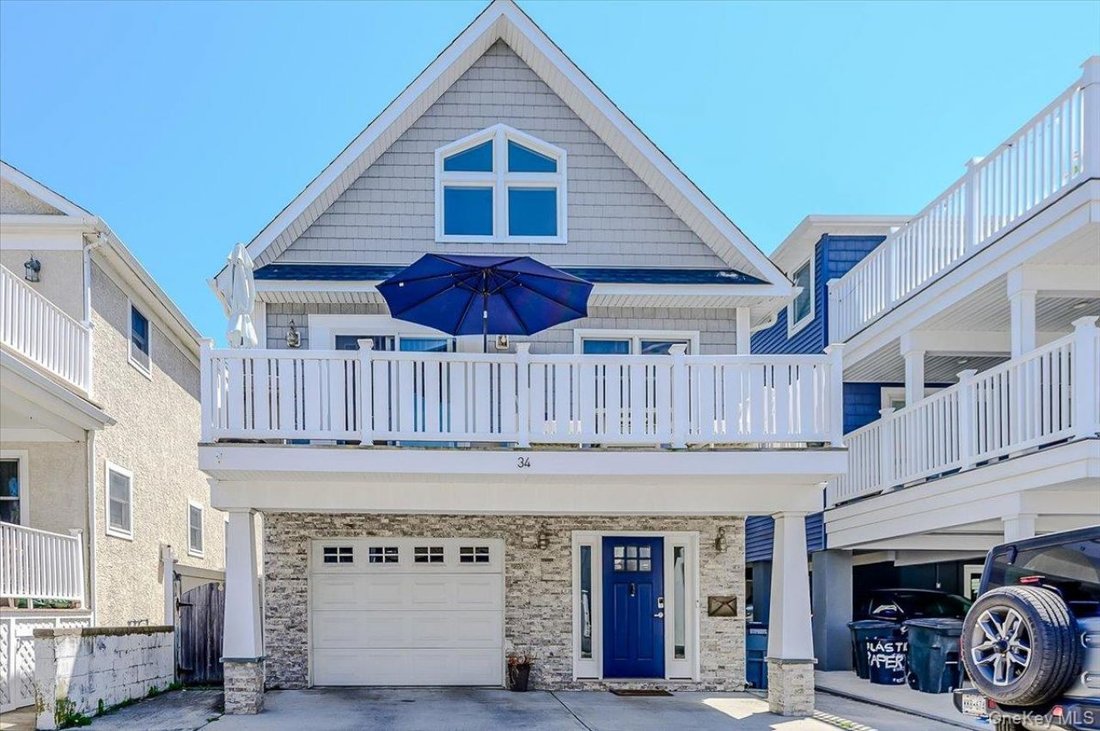 House in Long Beach, New York, United States 1 - 17981011