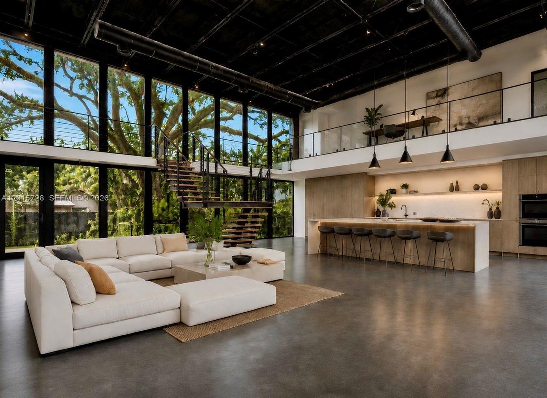 House in Miami, Florida, United States 4 - 17898576