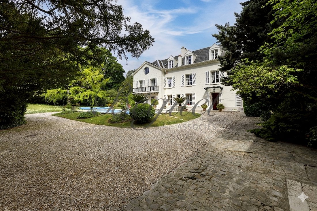 Casa a Les Coteaux de Seine, Louveciennes, Francia 1 - 17976541