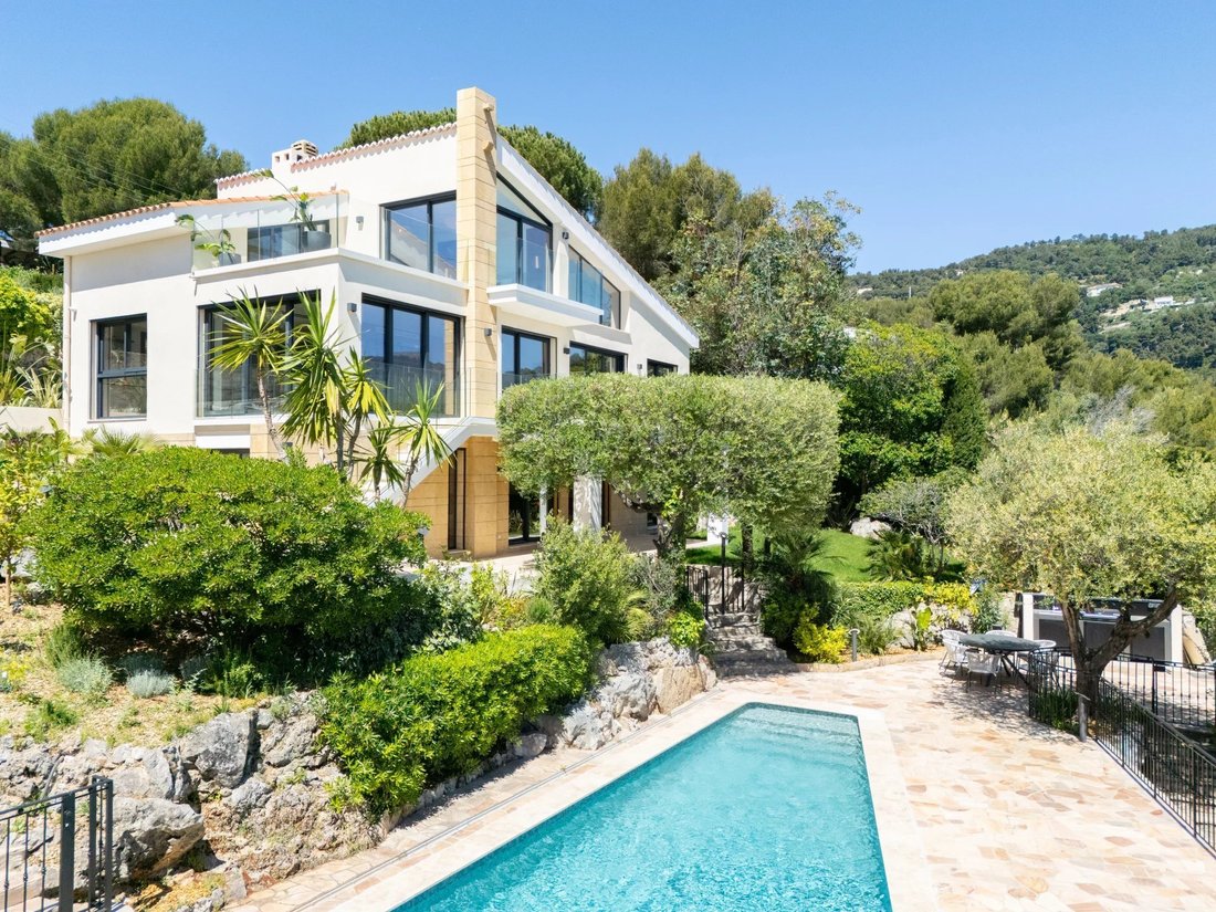 House in Village-Cros de Caste-Coupiere-Mont Gros, Roquebrune-Cap-Martin, France 1 - 17976762