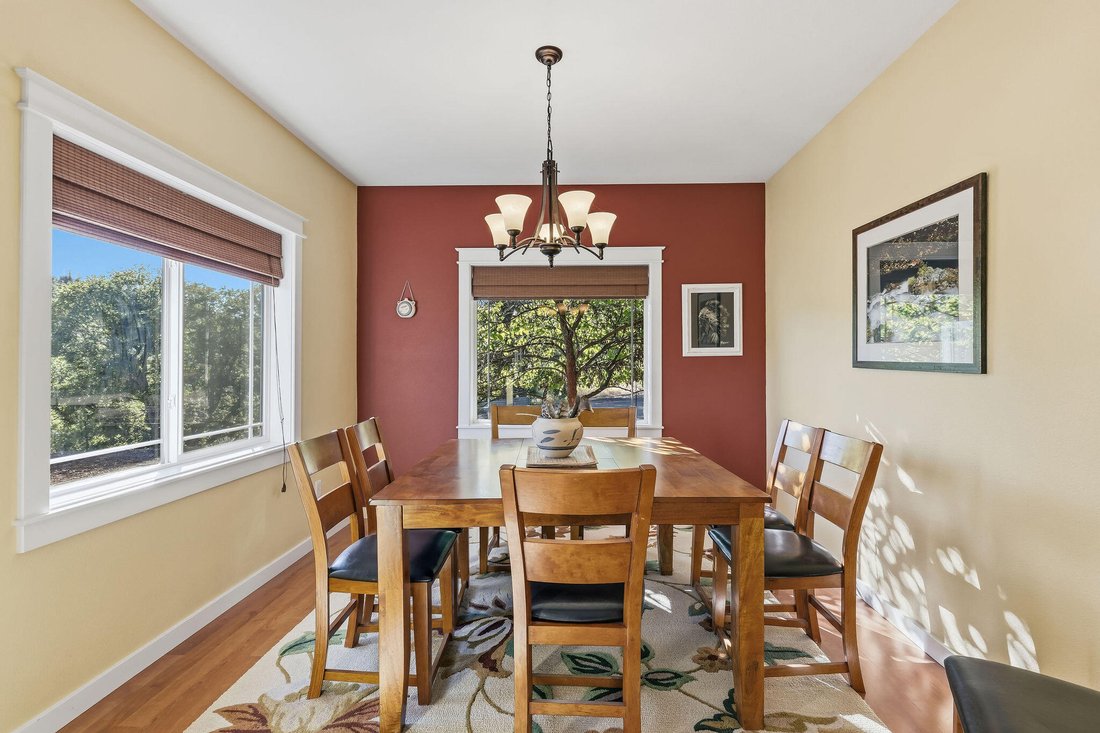 House in Eagle Point, Oregon, United States 5 - 17974803