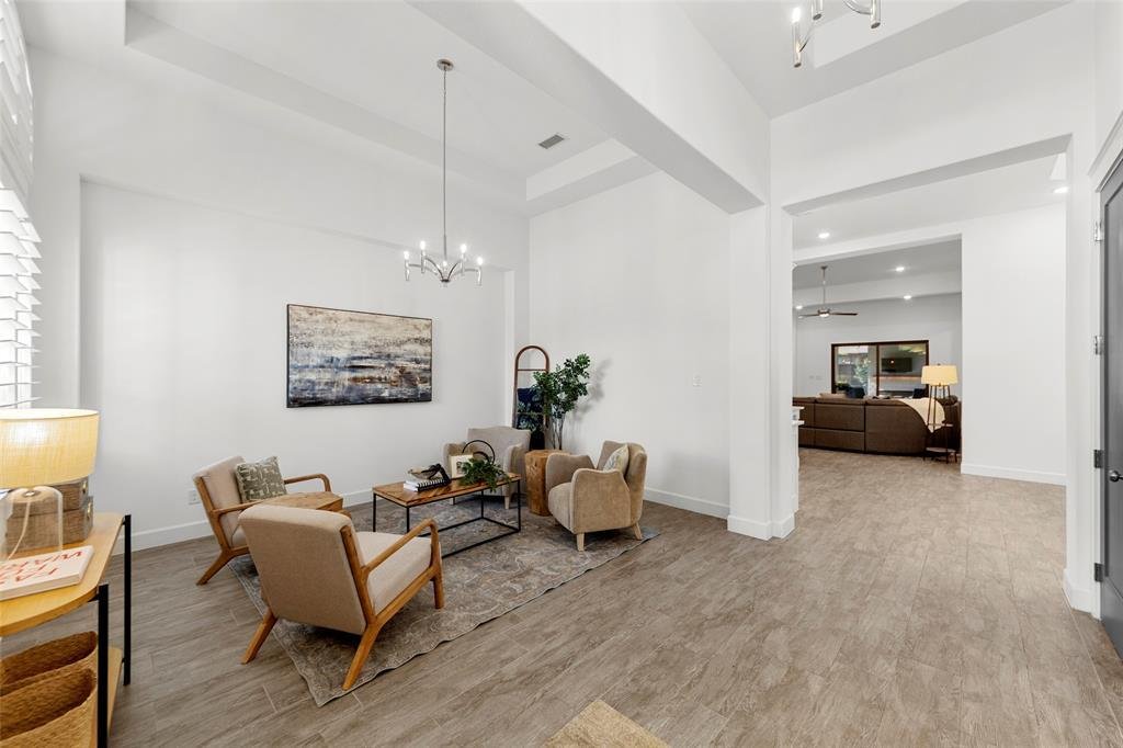 House in Frisco, Texas, United States 3 - 17979215