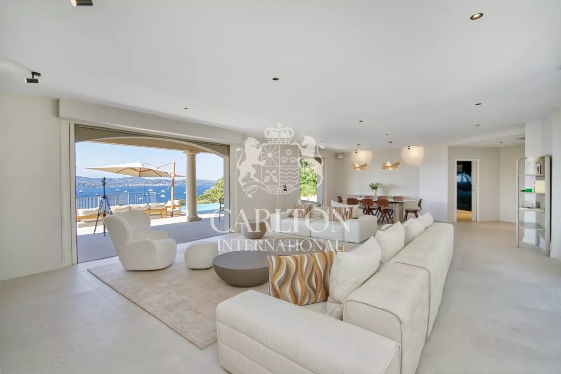 Villa in Gassin, Provence-Alpes-Côte d'Azur, France 5 - 17377276