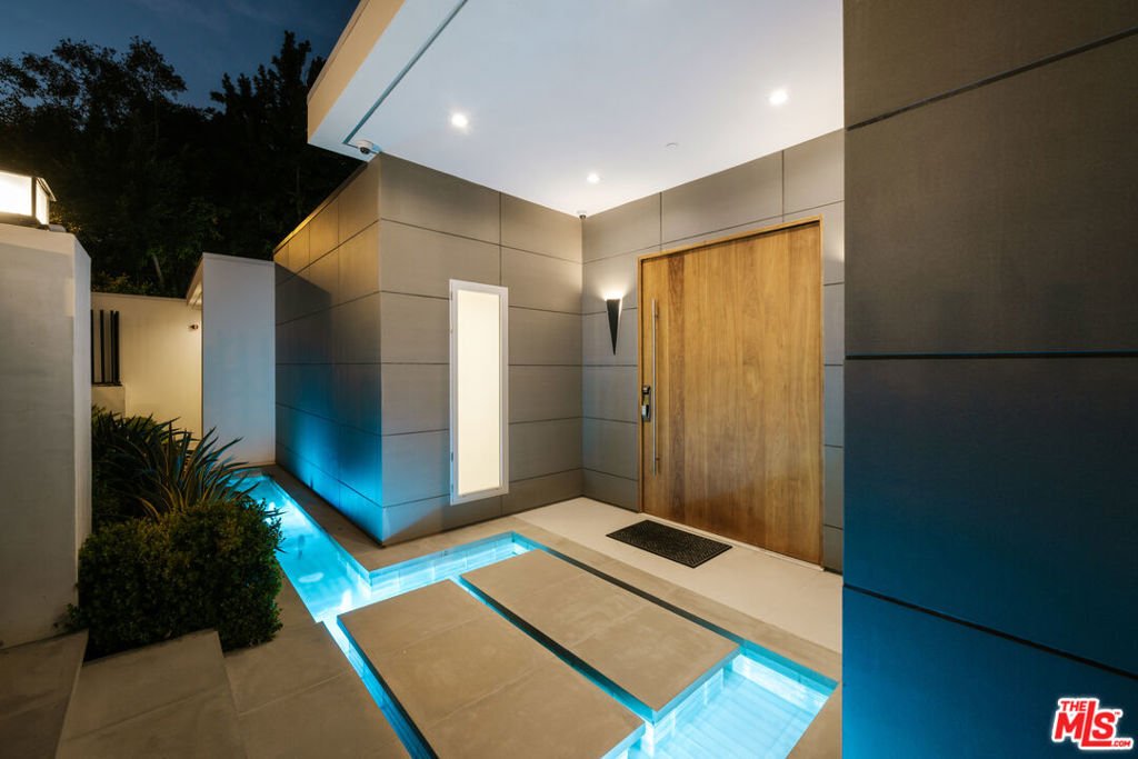 House in Beverly Hills, California, United States 2 - 17975120