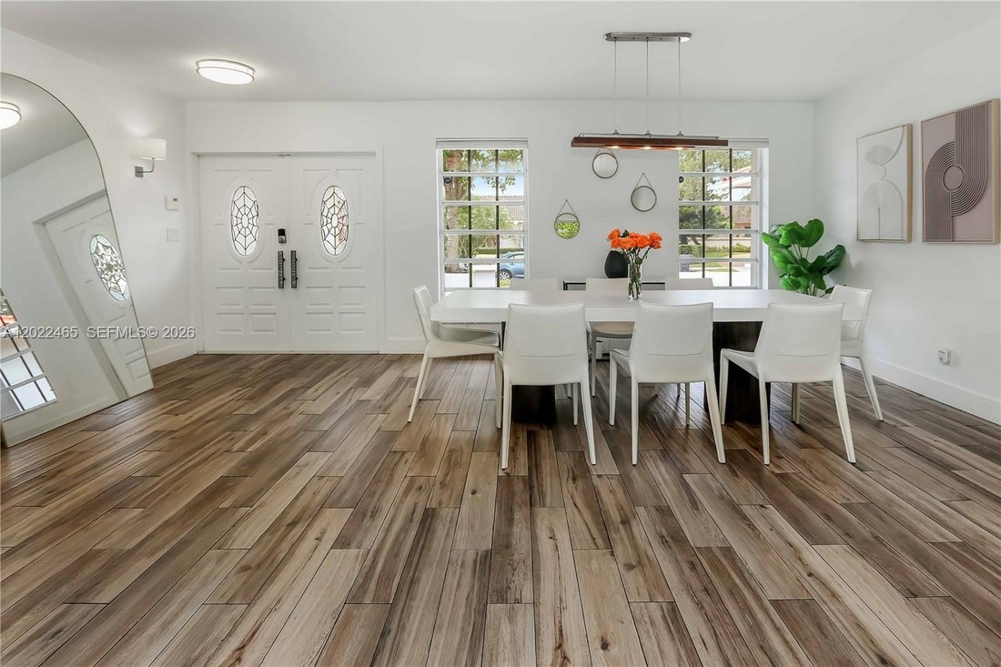 House in Hollywood, Florida, United States 3 - 17979436