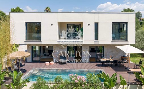 Villa in Mougins, Provence-Alpes-Côte d'Azur, France 1
