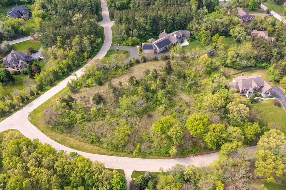 House in Prairie Grove, Illinois, United States 4 - 17979605