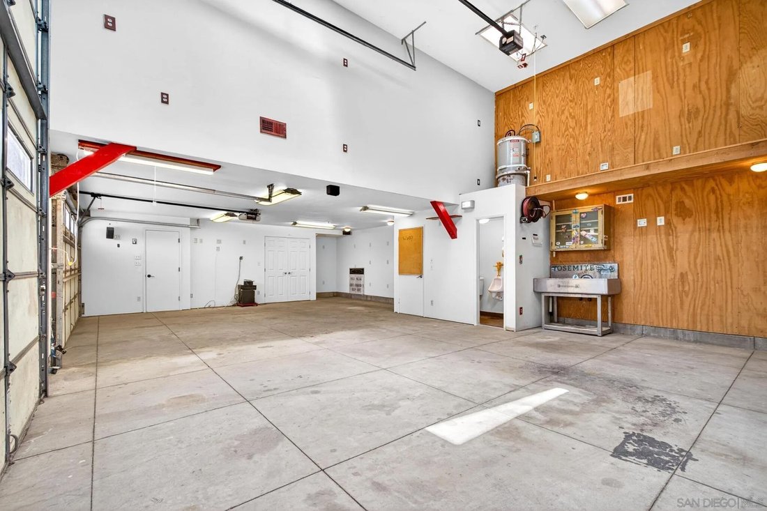 House in El Cajon, California, United States 2 - 17979756